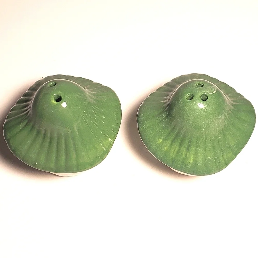 SALT and PEPPER SHAKERS Mushrooms Minis New in Box 2.25